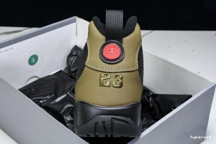 Hyperoad “Olive” Retro 9 Jordan 0909